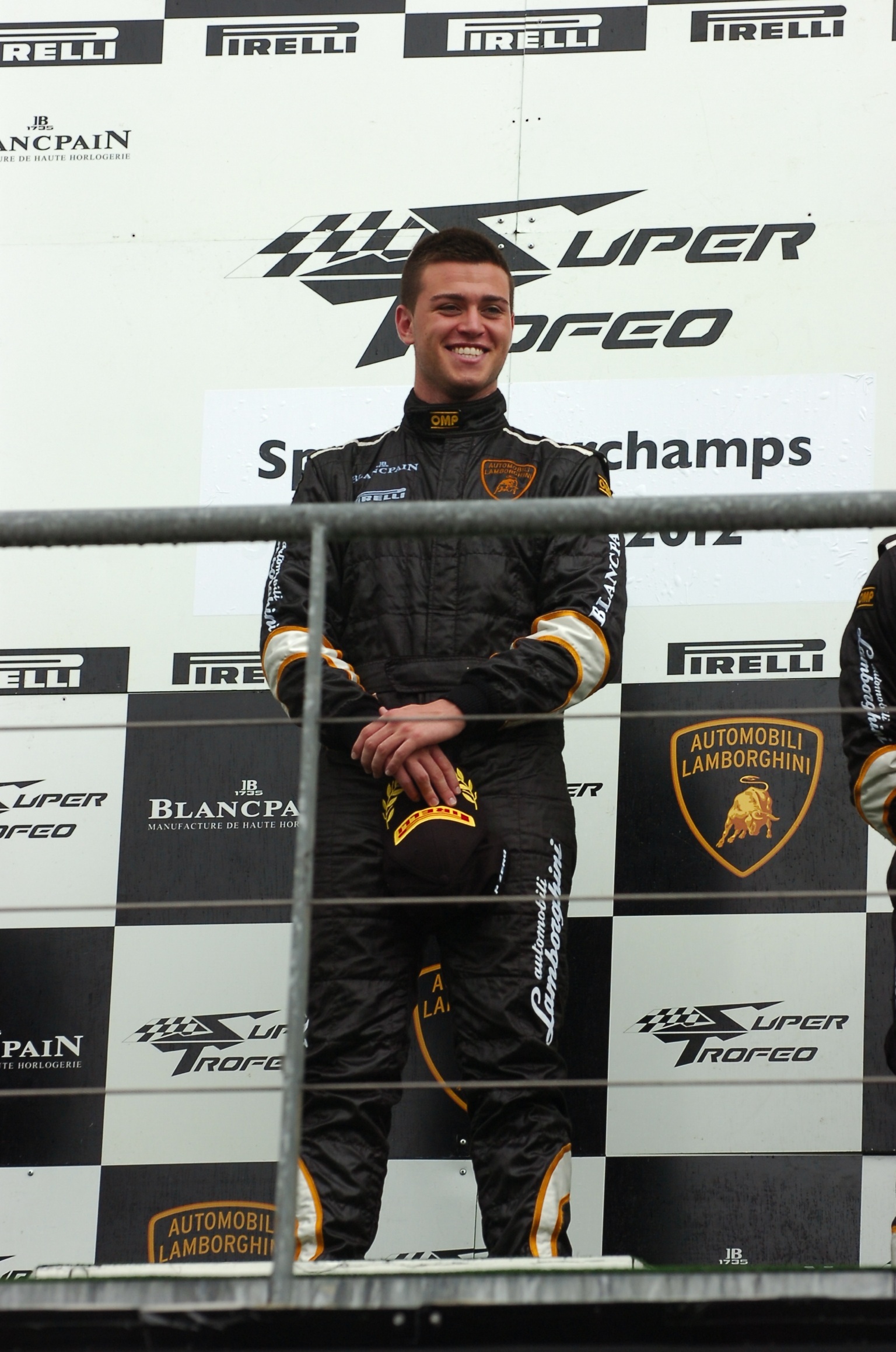 ANDREA AMICI SENZA RIVALI SUL BAGNATO A SPA
