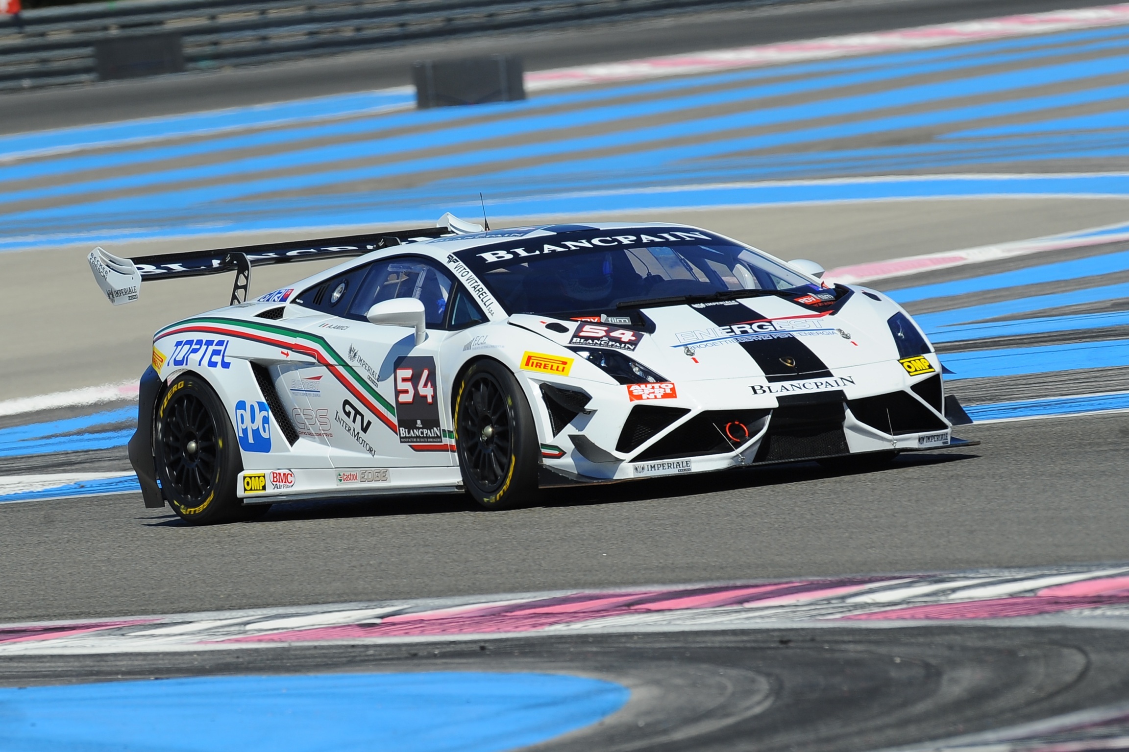 ANDREA AMICI E PALMA-TANCA PUNTANO IN ALTO A SPA NEL TROFEO LAMBORGHINI